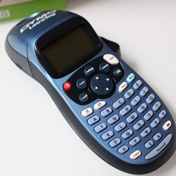 DYMO LetraTag 100H Label Maker Handheld Portable Label Printer LT-100H - Picture 6 of 11